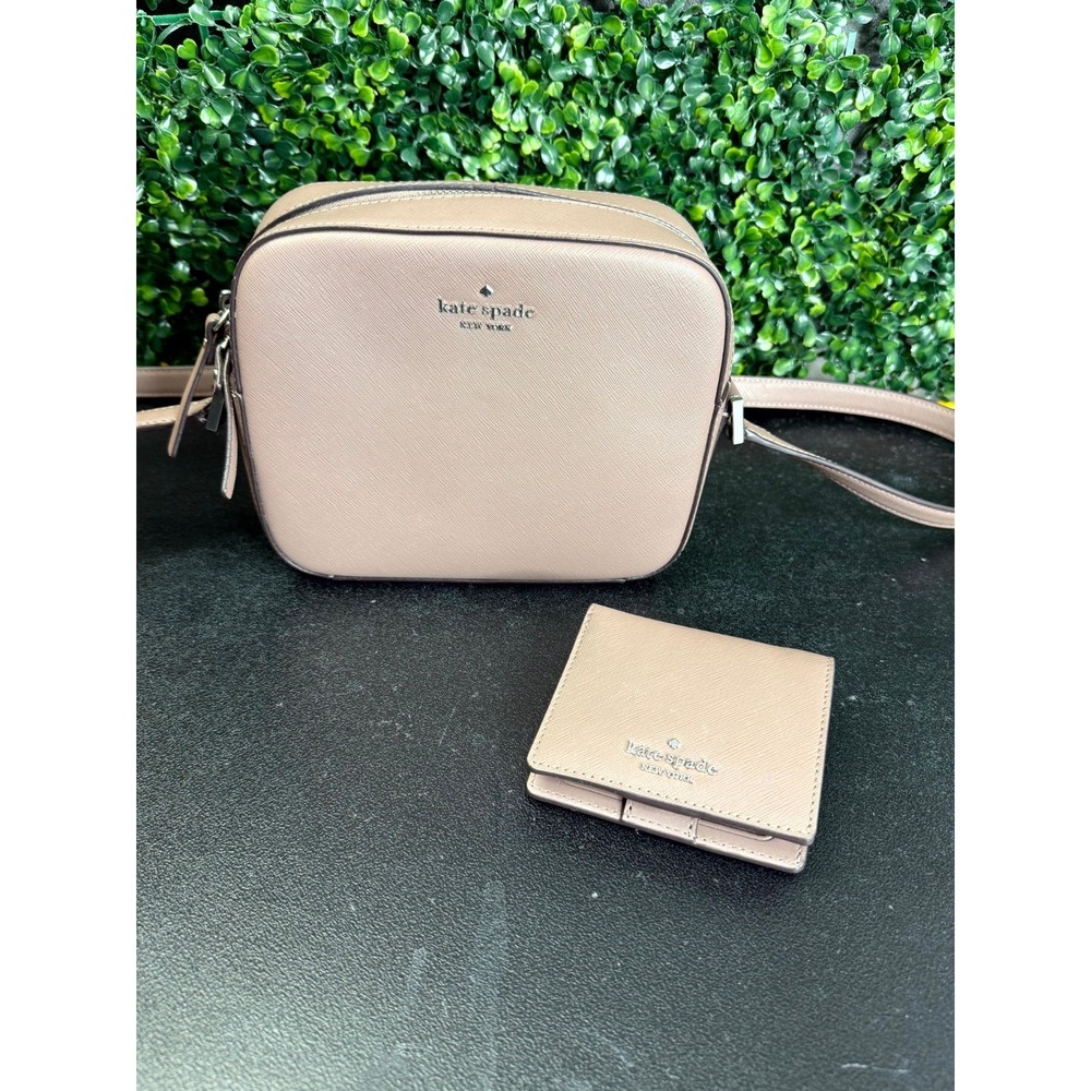 Kate Spade New York Staci Saffiano Camera Crossbody Bag Bifold Wallet Set Beige